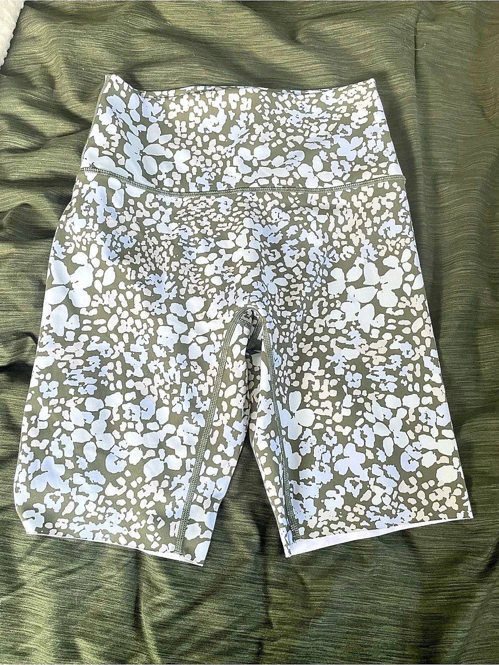 Offline by Aerie Women's Bike Shorts in Green & Light Blue Size Medium